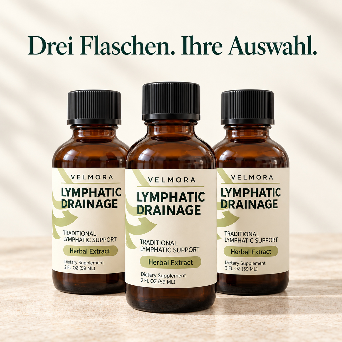 Drei Velmora-Flaschen